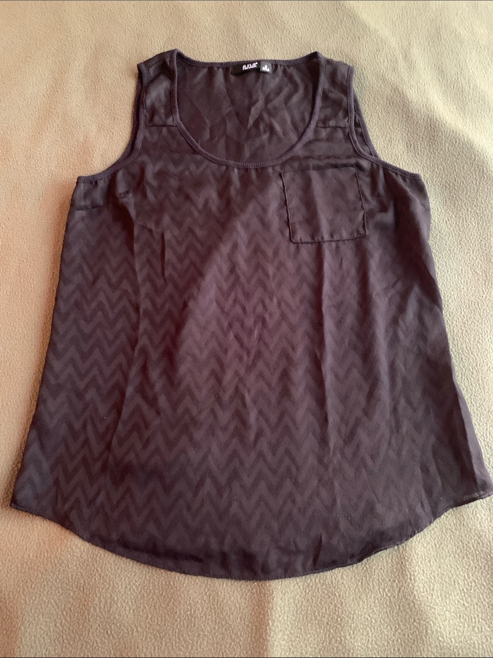 a.n.a sheer black nylon chevron tank. Size M. Armpit to armpit approx. 18.5”.